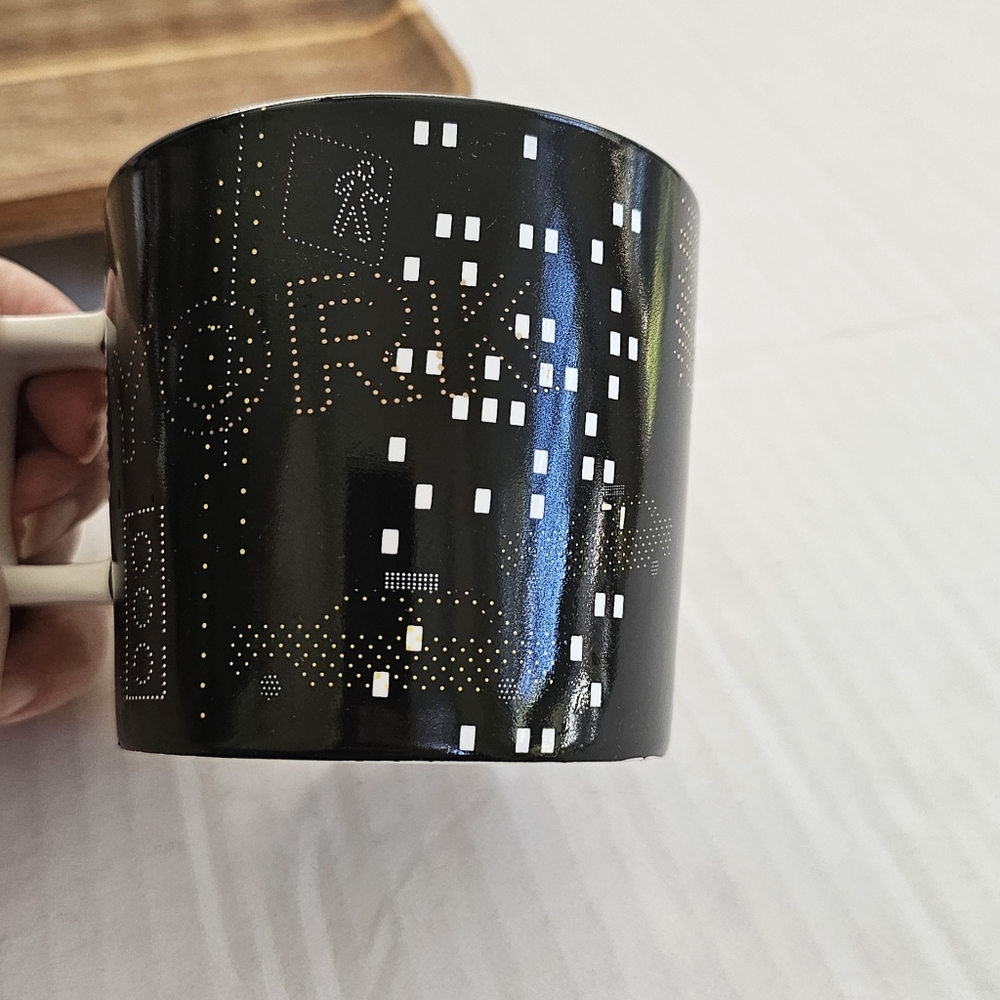 Starbucks NYC Times Square Mug Black Gold 14 Oz Ceramic 2014 Coffee Collectible - Picture 7 of 10